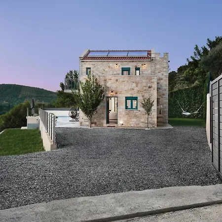 Piedra Villa Manoliopoulon